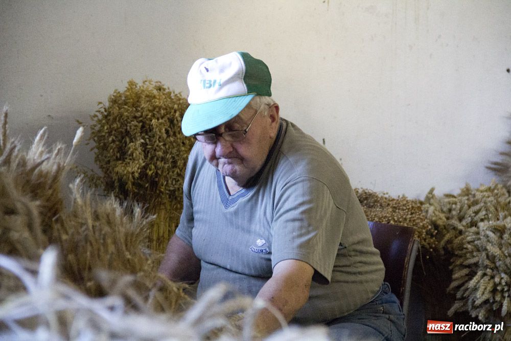 Zdjęcie w galerii na portalu naszraciborz.pl: Przygotowania do dożynek rozpoczęte wiadomości z regionu