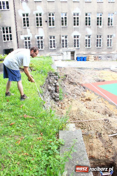 Zdjęcie w galerii na portalu naszraciborz.pl: Ciekawe odkrycia w Ekonomiku wiadomości z regionu