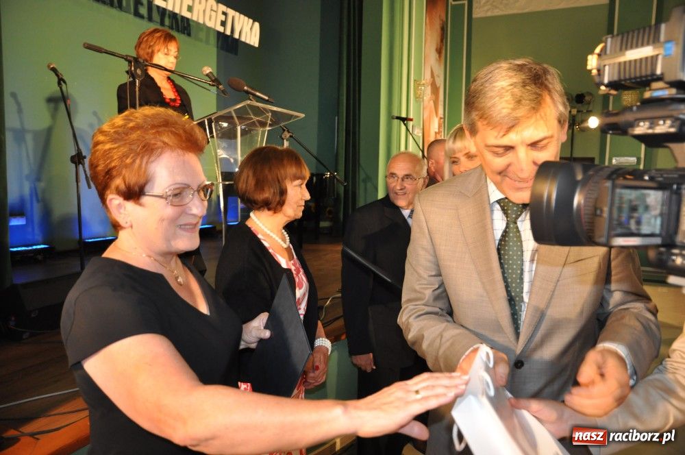 Zdjęcie w galerii na portalu naszraciborz.pl: Rafakowcy świętują Dzień Energetyka wiadomości z regionu