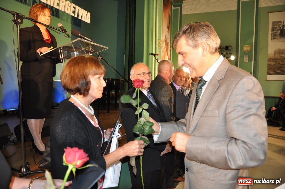 Zdjęcie w galerii na portalu naszraciborz.pl: Rafakowcy świętują Dzień Energetyka wiadomości z regionu