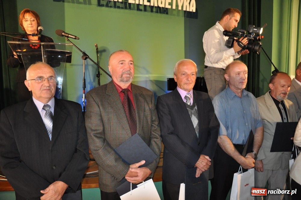 Zdjęcie w galerii na portalu naszraciborz.pl: Rafakowcy świętują Dzień Energetyka wiadomości z regionu
