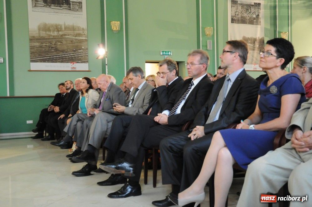 Zdjęcie w galerii na portalu naszraciborz.pl: Rafakowcy świętują Dzień Energetyka wiadomości z regionu