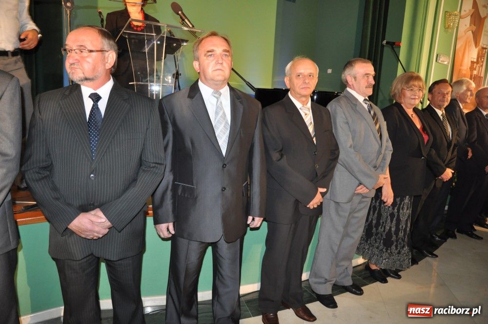 Zdjęcie w galerii na portalu naszraciborz.pl: Rafakowcy świętują Dzień Energetyka wiadomości z regionu