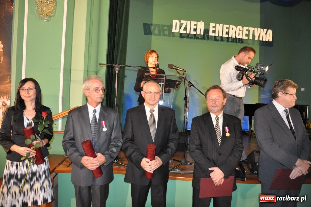 Zdjęcie w galerii na portalu naszraciborz.pl: Rafakowcy świętują Dzień Energetyka wiadomości z regionu
