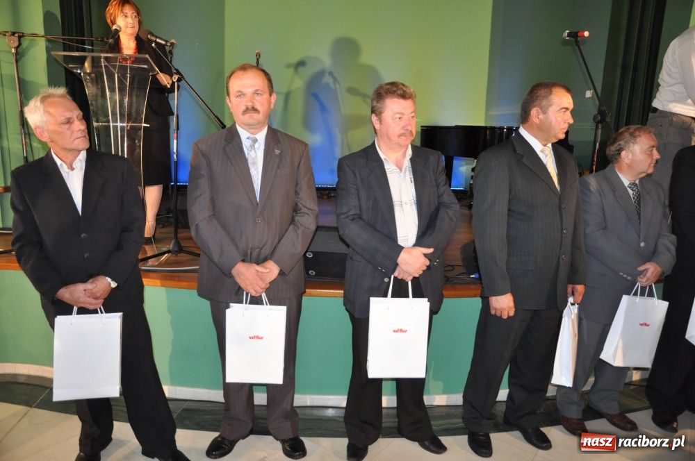 Zdjęcie w galerii na portalu naszraciborz.pl: Rafakowcy świętują Dzień Energetyka wiadomości z regionu