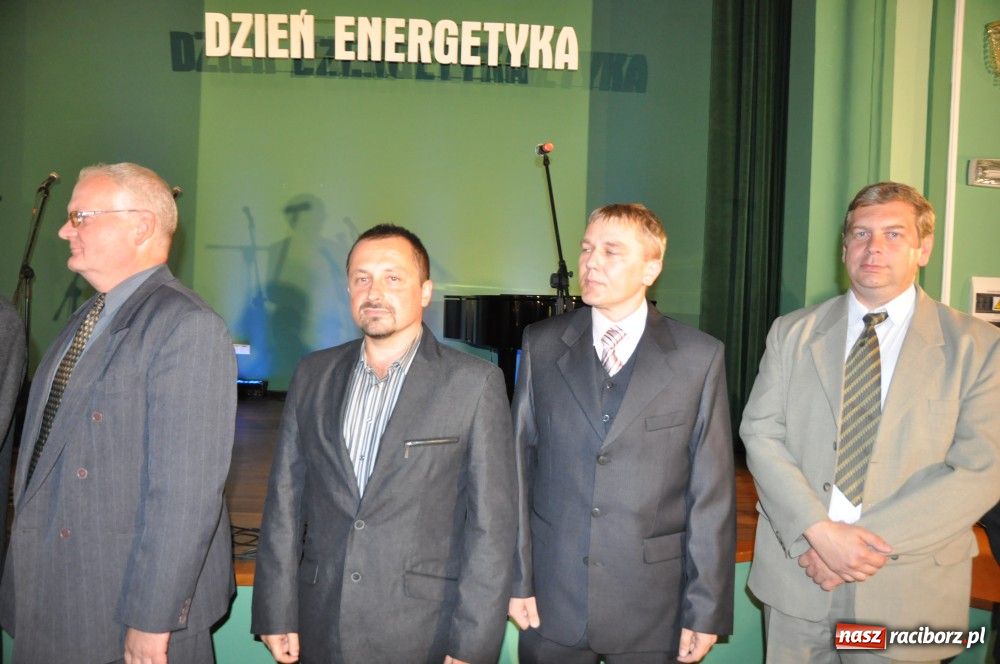 Zdjęcie w galerii na portalu naszraciborz.pl: Rafakowcy świętują Dzień Energetyka wiadomości z regionu