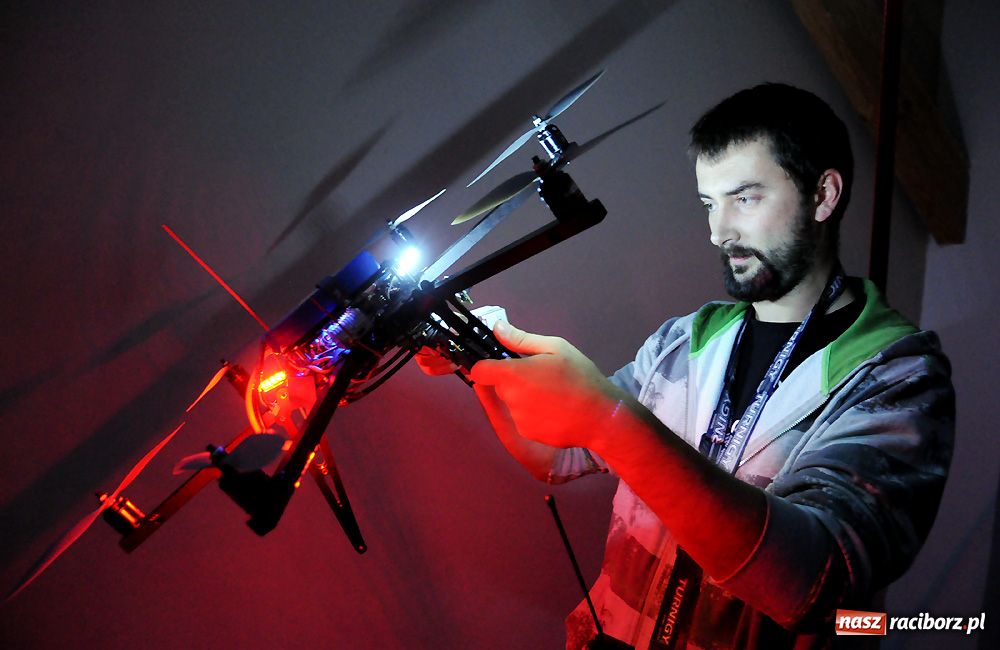 Zdjęcie w galerii na portalu naszraciborz.pl: Zamkowa noc Czerwonego Kura - relacja wiadomości z regionu