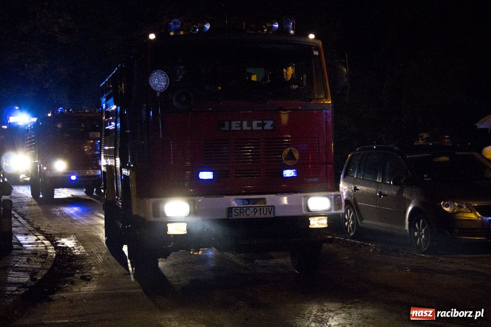 Zdjęcie w galerii na portalu naszraciborz.pl: Zamkowa noc Czerwonego Kura - relacja wiadomości z regionu