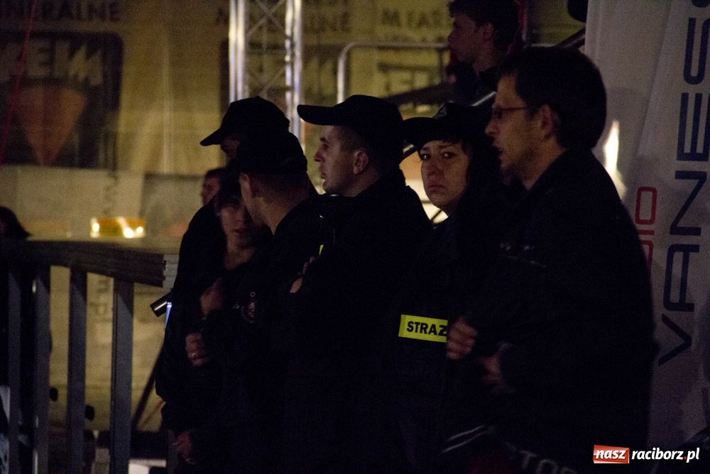 Zdjęcie w galerii na portalu naszraciborz.pl: Zamkowa noc Czerwonego Kura - relacja wiadomości z regionu