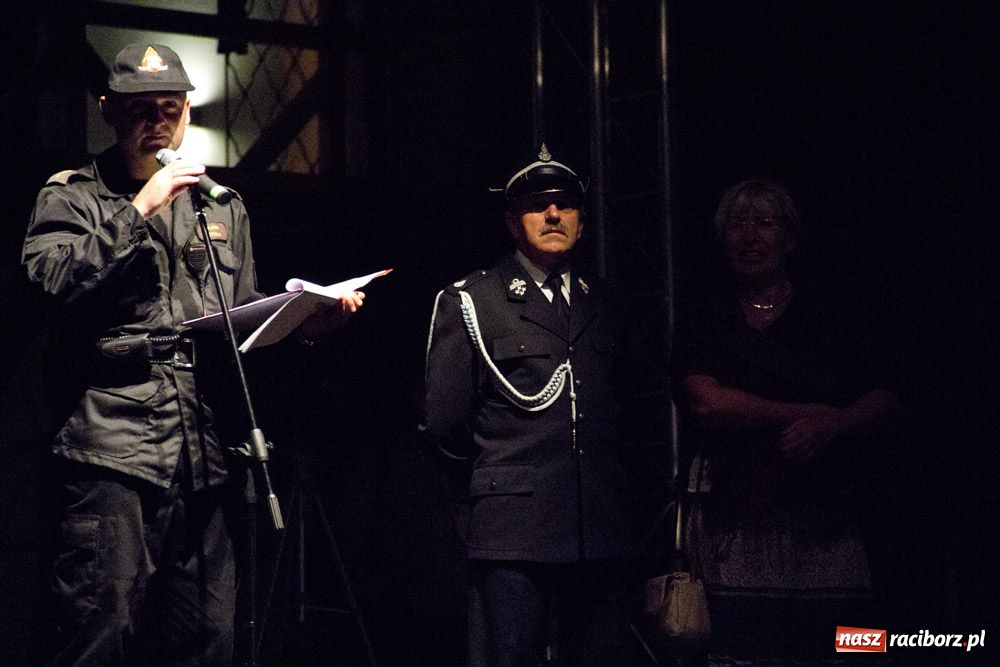 Zdjęcie w galerii na portalu naszraciborz.pl: Zamkowa noc Czerwonego Kura - relacja wiadomości z regionu