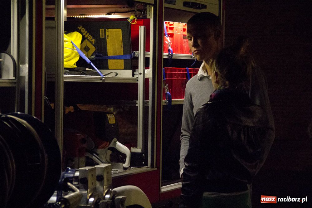 Zdjęcie w galerii na portalu naszraciborz.pl: Zamkowa noc Czerwonego Kura - relacja wiadomości z regionu