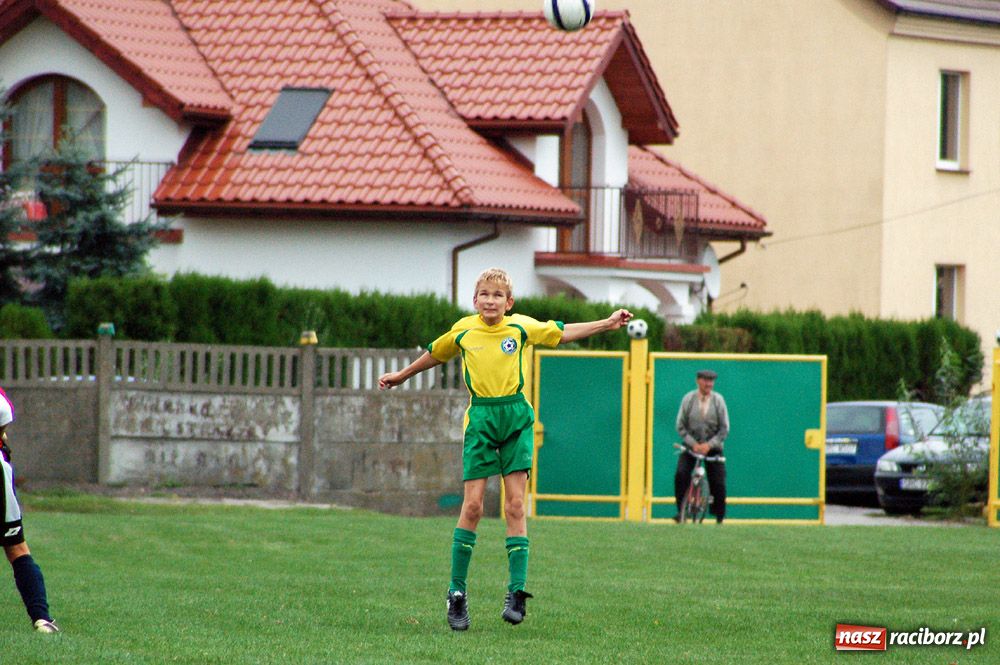 Zdjęcie w galerii na portalu naszraciborz.pl: Tworków gromi Studzienną wiadomości z regionu
