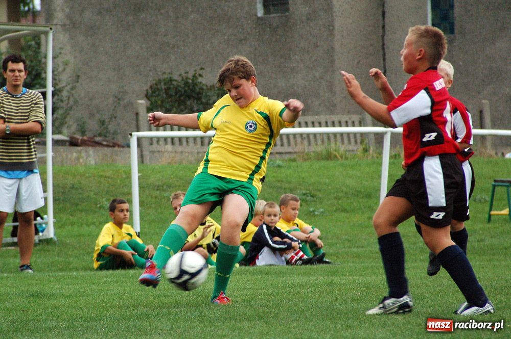 Zdjęcie w galerii na portalu naszraciborz.pl: Tworków gromi Studzienną wiadomości z regionu