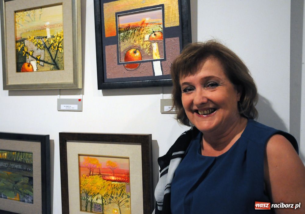 Zdjęcie w galerii na portalu naszraciborz.pl: Światłocienie - wernisaż w Muzeum wiadomości z regionu