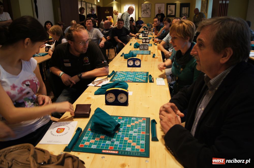 Zdjęcie w galerii na portalu naszraciborz.pl: III Mistrzostwa Raciborza w Scrabble wiadomości z regionu