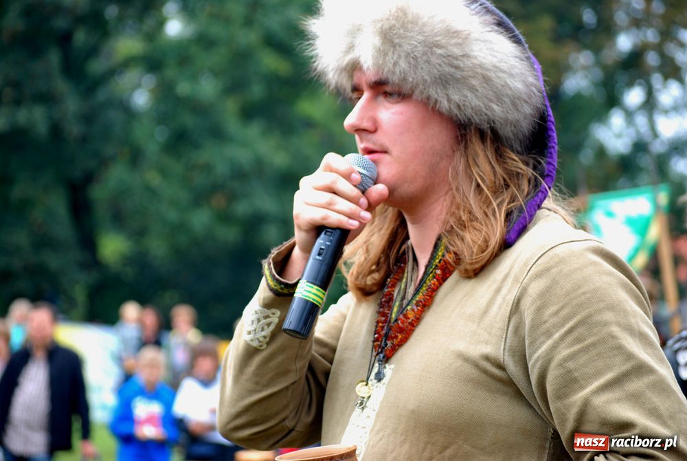 Zdjęcie w galerii na portalu naszraciborz.pl: Siła rycerstwa zjechała do Raciborza wiadomości z regionu