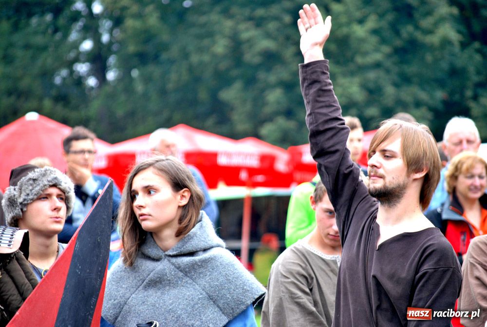 Zdjęcie w galerii na portalu naszraciborz.pl: Siła rycerstwa zjechała do Raciborza wiadomości z regionu