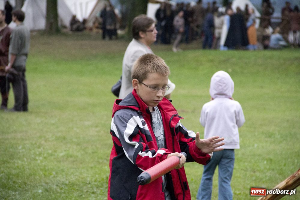 Zdjęcie w galerii na portalu naszraciborz.pl: Siła rycerstwa zjechała do Raciborza wiadomości z regionu