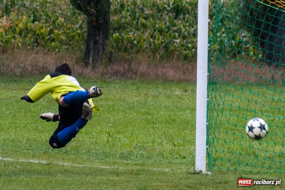 Zdjęcie w galerii na portalu naszraciborz.pl: Mateusz Wolnik bohaterem Wojnowic wiadomości z regionu