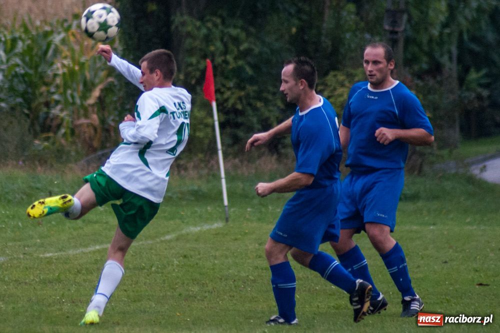 Zdjęcie w galerii na portalu naszraciborz.pl: Mateusz Wolnik bohaterem Wojnowic wiadomości z regionu