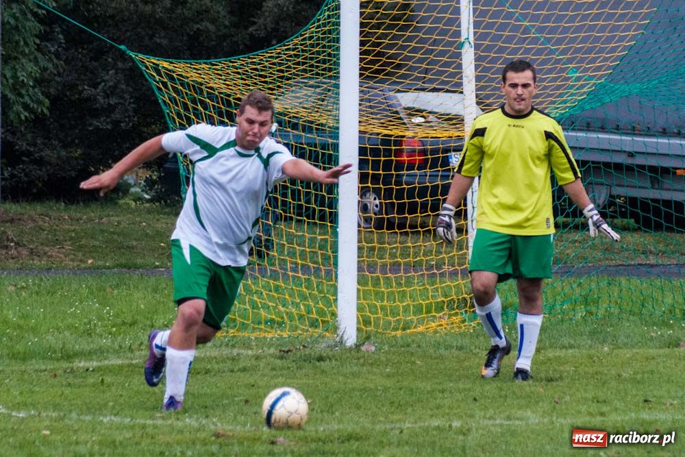 Zdjęcie w galerii na portalu naszraciborz.pl: Mateusz Wolnik bohaterem Wojnowic wiadomości z regionu