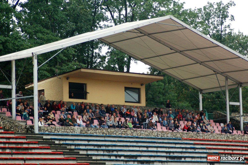Zdjęcie w galerii na portalu naszraciborz.pl: Unia wygrała z Medykiem wiadomości z regionu