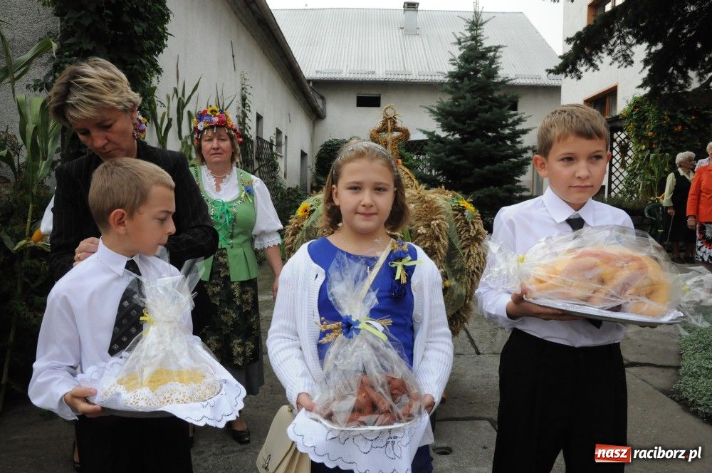 Zdjęcie w galerii na portalu naszraciborz.pl: Dożynki sołeckie w Tworkowie wiadomości z regionu