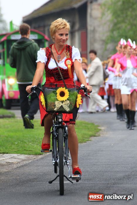 Zdjęcie w galerii na portalu naszraciborz.pl: Dożynki Gminne w Cyprzanowie wiadomości z regionu