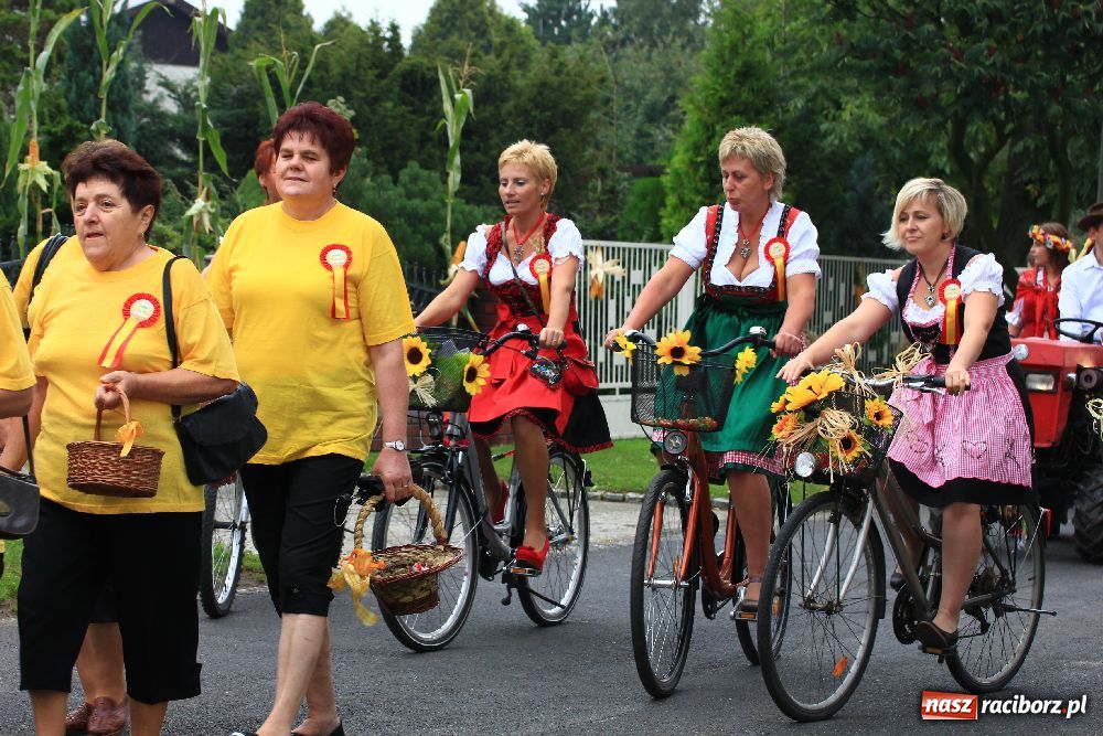 Zdjęcie w galerii na portalu naszraciborz.pl: Dożynki Gminne w Cyprzanowie wiadomości z regionu