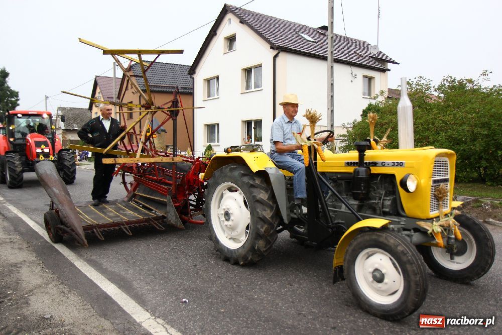 Zdjęcie w galerii na portalu naszraciborz.pl: Dożynki Gminne w Cyprzanowie wiadomości z regionu