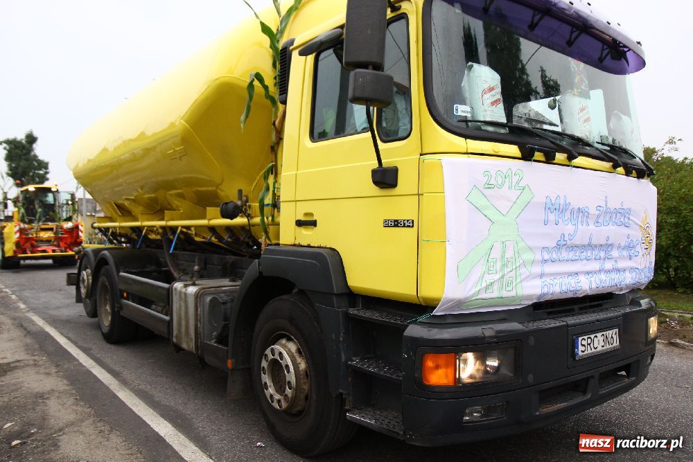 Zdjęcie w galerii na portalu naszraciborz.pl: Dożynki Gminne w Cyprzanowie wiadomości z regionu