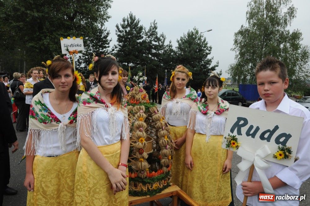 Zdjęcie w galerii na portalu naszraciborz.pl: Gminne święto plonów w Rudach wiadomości z regionu