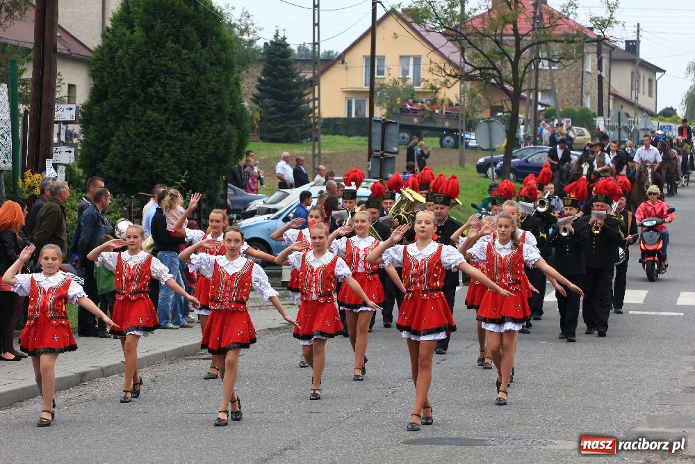 Zdjęcie w galerii na portalu naszraciborz.pl: W Kobyli dziękowali za plony wiadomości z regionu