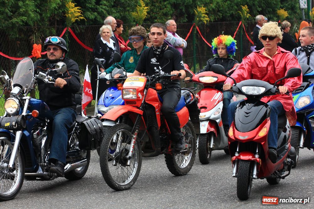 Zdjęcie w galerii na portalu naszraciborz.pl: W Kobyli dziękowali za plony wiadomości z regionu