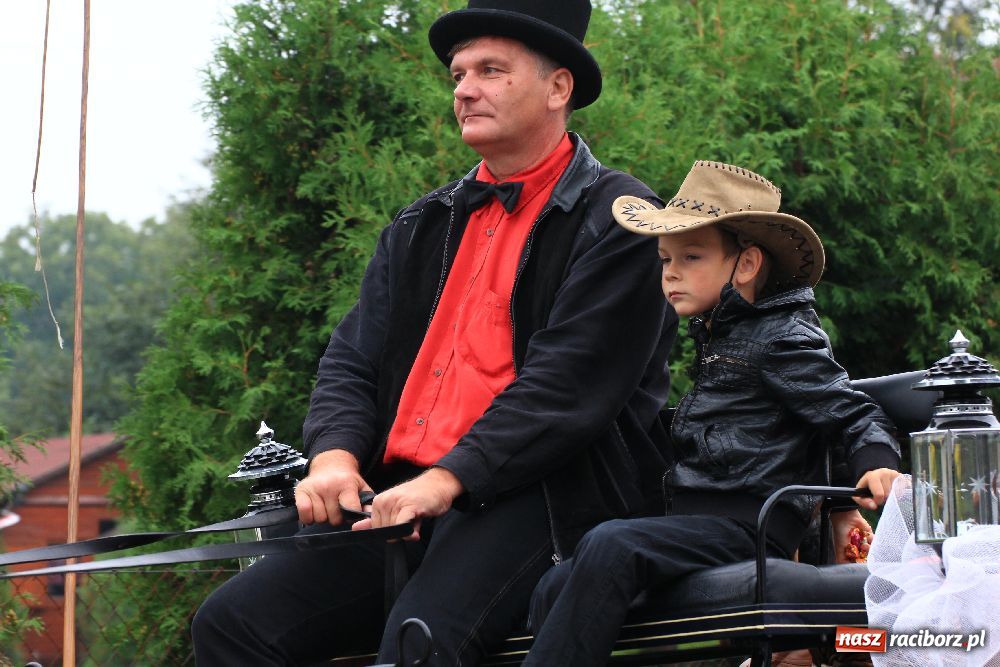 Zdjęcie w galerii na portalu naszraciborz.pl: W Kobyli dziękowali za plony wiadomości z regionu