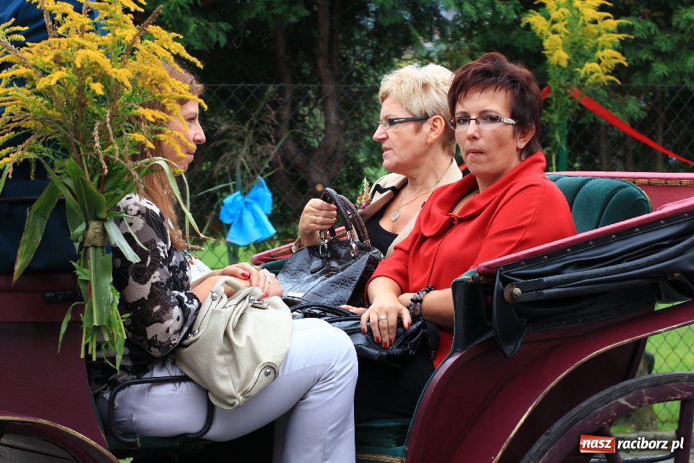 Zdjęcie w galerii na portalu naszraciborz.pl: W Kobyli dziękowali za plony wiadomości z regionu