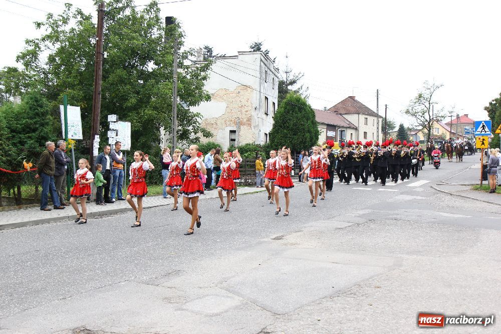 Zdjęcie w galerii na portalu naszraciborz.pl: W Kobyli dziękowali za plony wiadomości z regionu