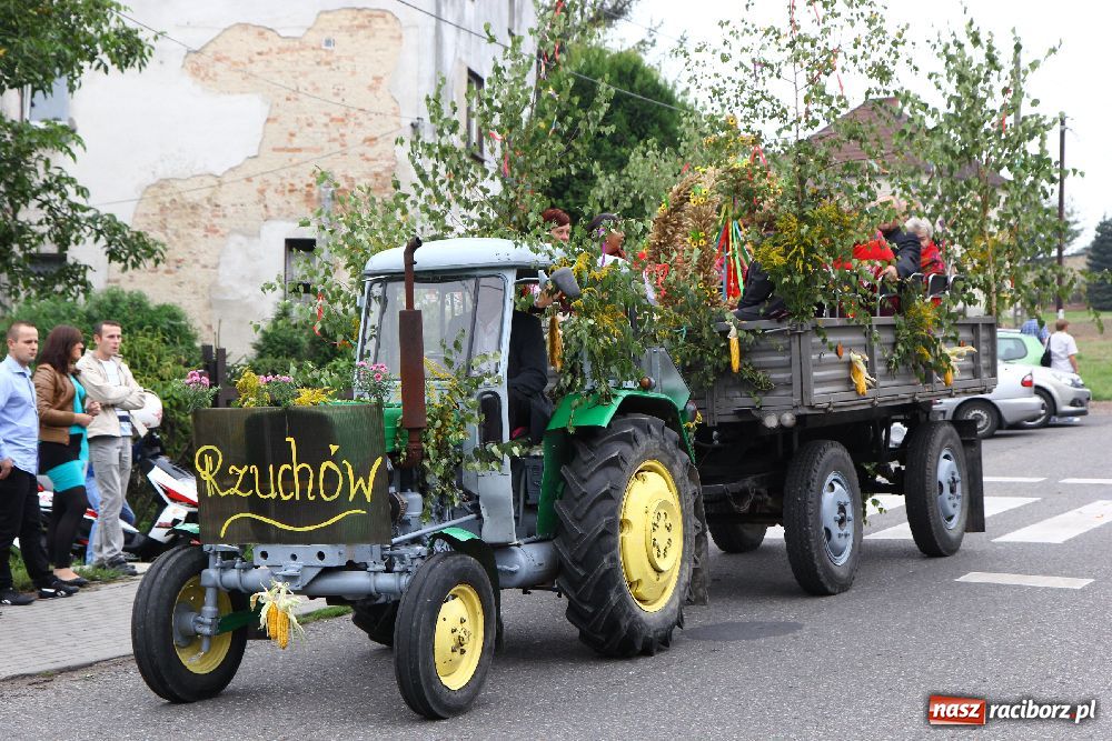 Zdjęcie w galerii na portalu naszraciborz.pl: W Kobyli dziękowali za plony wiadomości z regionu