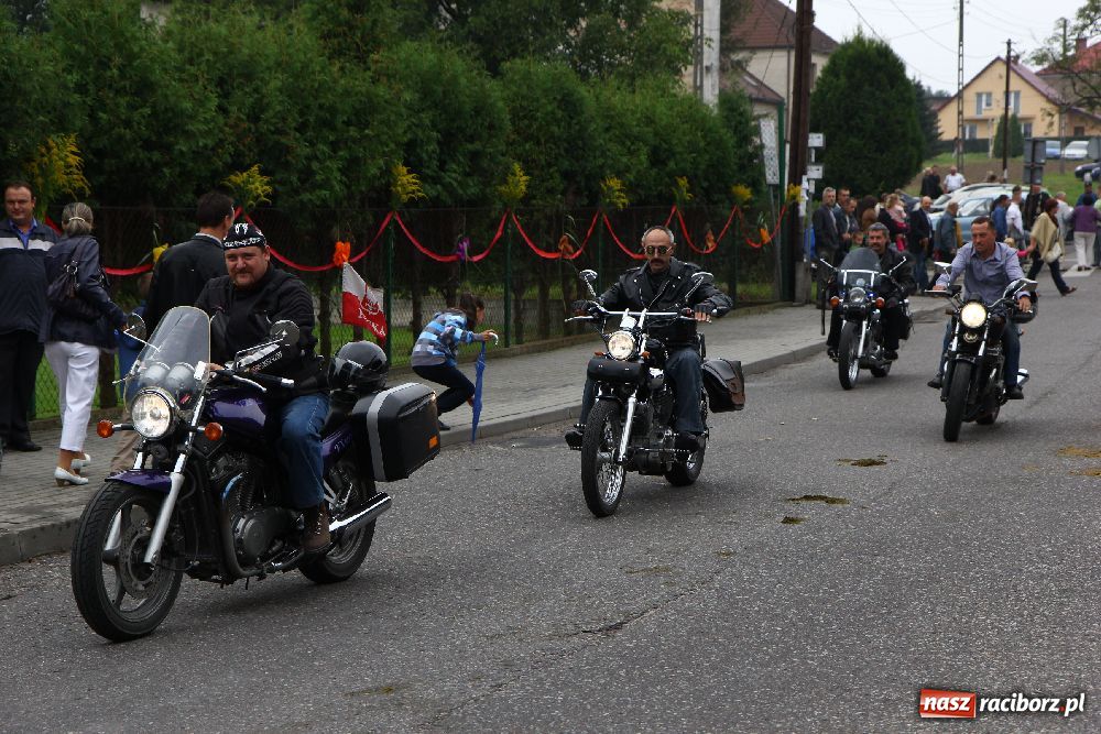 Zdjęcie w galerii na portalu naszraciborz.pl: W Kobyli dziękowali za plony wiadomości z regionu