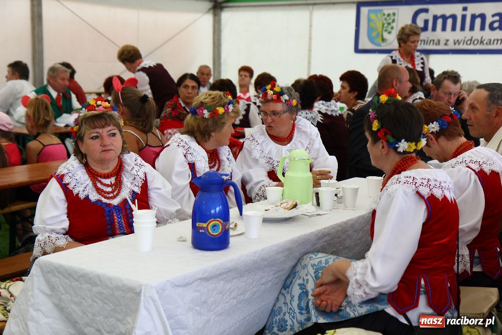 Zdjęcie w galerii na portalu naszraciborz.pl: W Kobyli dziękowali za plony wiadomości z regionu
