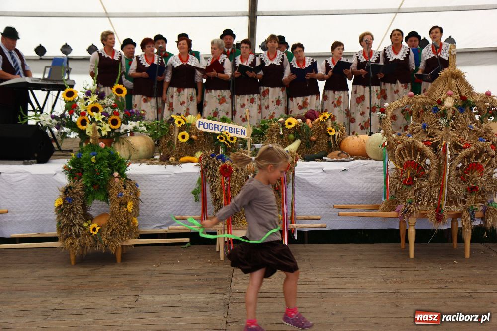 Zdjęcie w galerii na portalu naszraciborz.pl: W Kobyli dziękowali za plony wiadomości z regionu