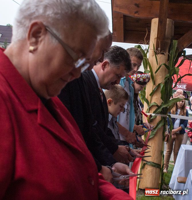 Zdjęcie w galerii na portalu naszraciborz.pl: Czy słońce, czy deszcz w Owsiszczach... wiadomości z regionu