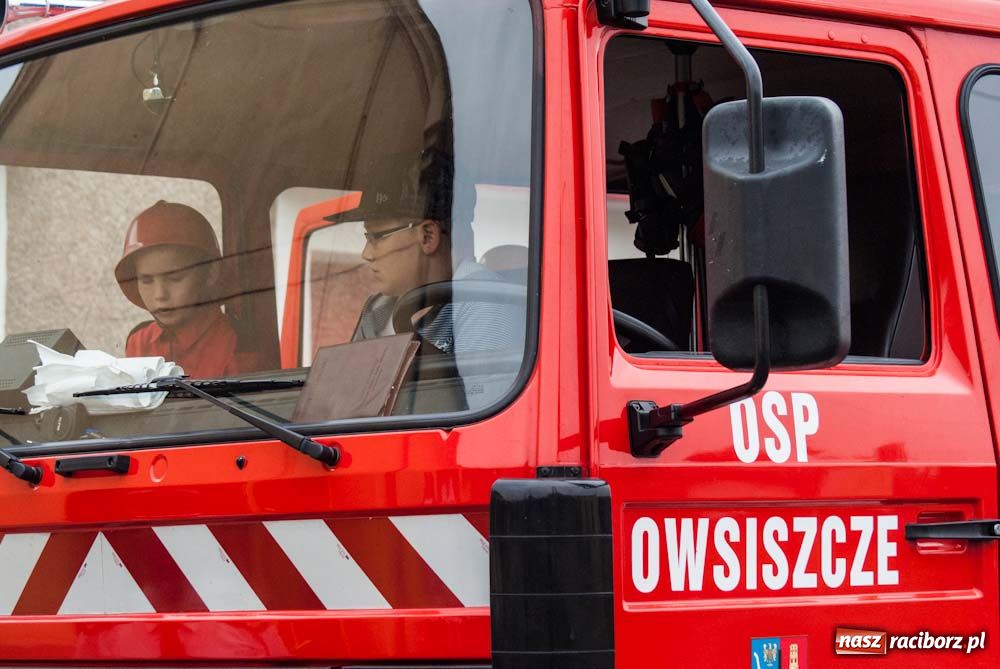 Zdjęcie w galerii na portalu naszraciborz.pl: Czy słońce, czy deszcz w Owsiszczach... wiadomości z regionu