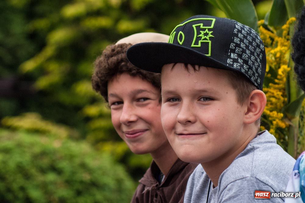 Zdjęcie w galerii na portalu naszraciborz.pl: Czy słońce, czy deszcz w Owsiszczach... wiadomości z regionu