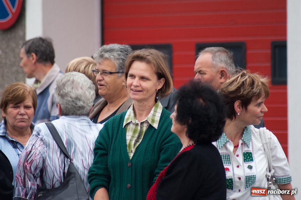 Zdjęcie w galerii na portalu naszraciborz.pl: Czy słońce, czy deszcz w Owsiszczach... wiadomości z regionu