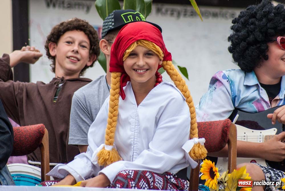 Zdjęcie w galerii na portalu naszraciborz.pl: Czy słońce, czy deszcz w Owsiszczach... wiadomości z regionu
