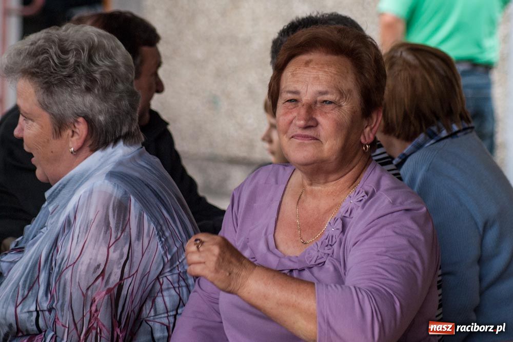 Zdjęcie w galerii na portalu naszraciborz.pl: Czy słońce, czy deszcz w Owsiszczach... wiadomości z regionu