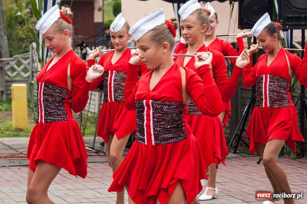 Zdjęcie w galerii na portalu naszraciborz.pl: Czy słońce, czy deszcz w Owsiszczach... wiadomości z regionu