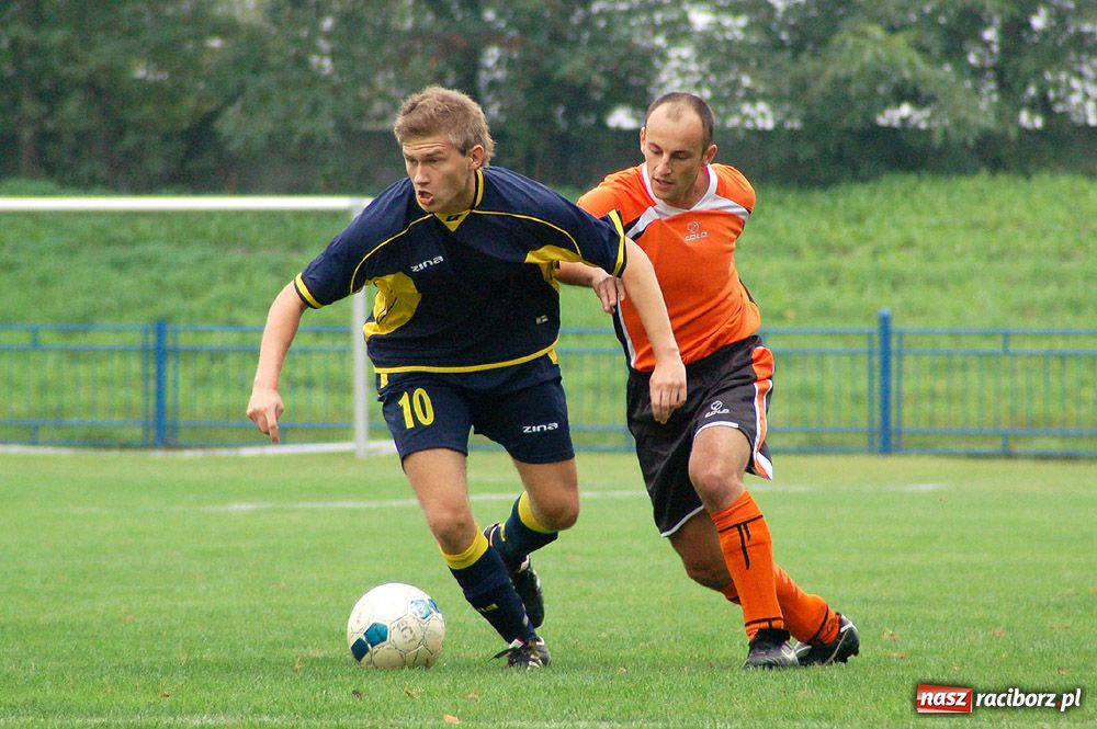 Zdjęcie w galerii na portalu naszraciborz.pl: Trzy punkty dla Lysek w meczu z Płonią wiadomości z regionu