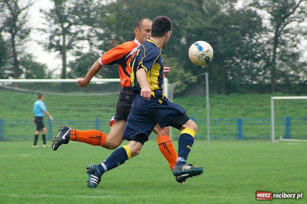 Zdjęcie w galerii na portalu naszraciborz.pl: Trzy punkty dla Lysek w meczu z Płonią wiadomości z regionu